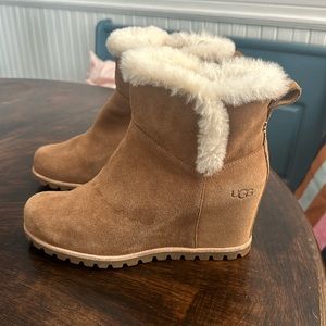 UGG SEYLINE WEDGE